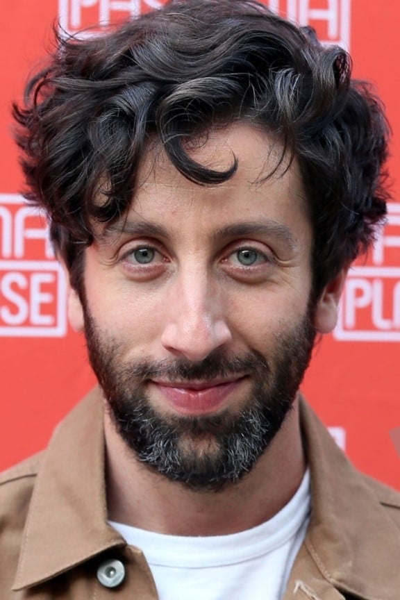 simon helberg 9tLEc6N4lImJX4FohLWHRHFbFXD